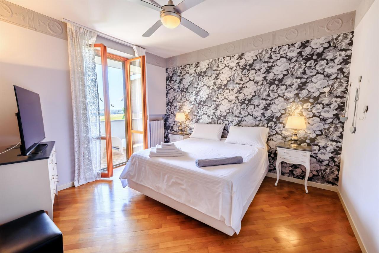 B&B Il Tiglio Порто-Сант'Эльпидио Экстерьер фото